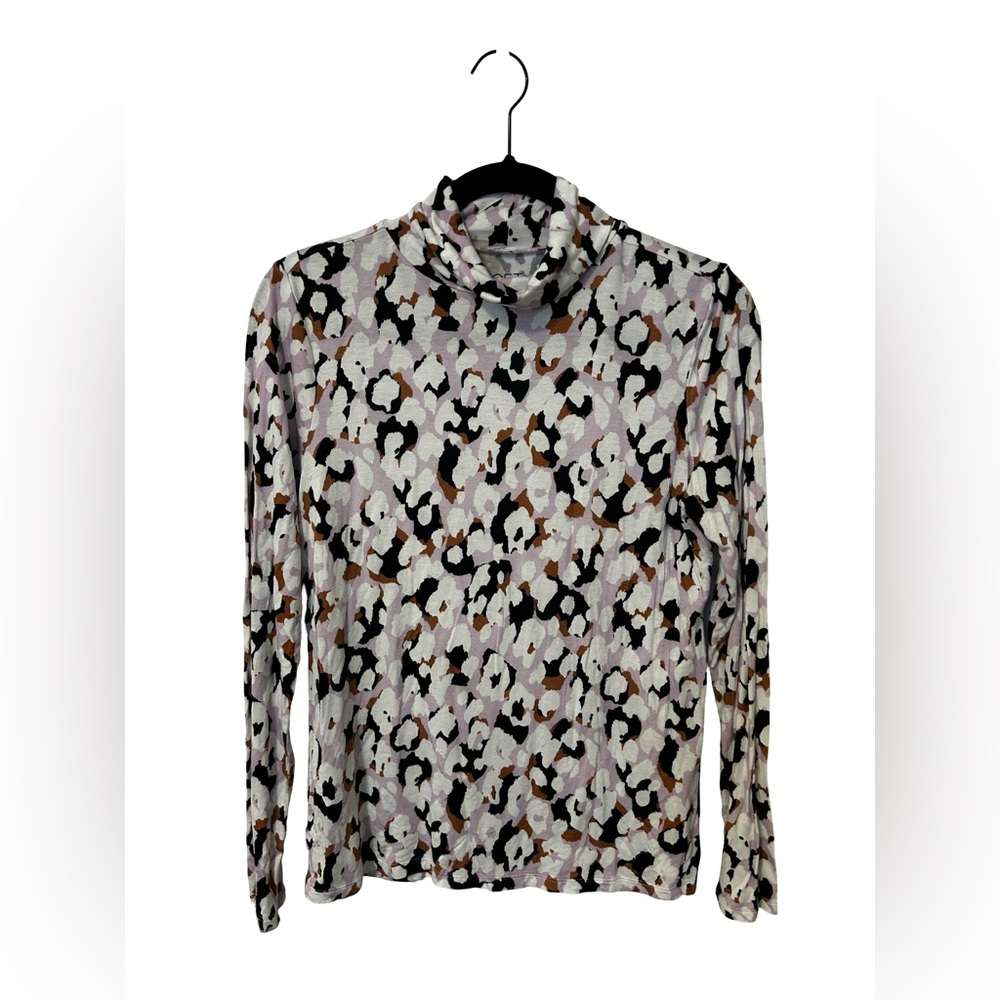 Loft Pink Leopard Turtleneck Size M